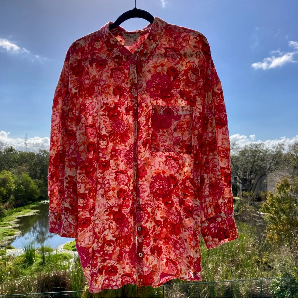 Tru Luxe Jeans Floral Embroidered Button-Down Blouse Size XL NWT - Picture 5 of 16